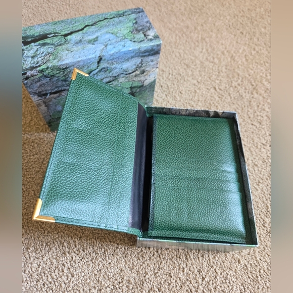 Rolex Oyster Green and Brown Decorative Box - Picture 4 of 11